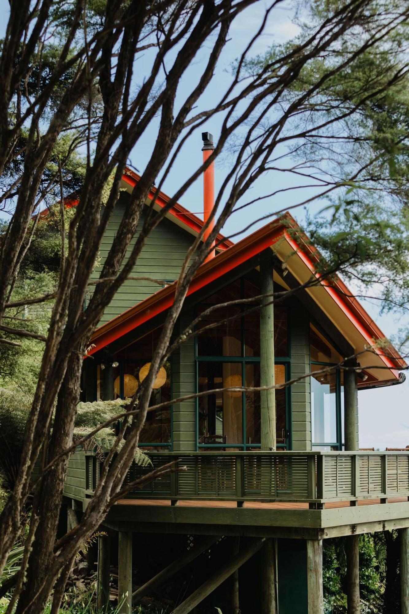 Buffalo Lodge Coromandel Exterior photo